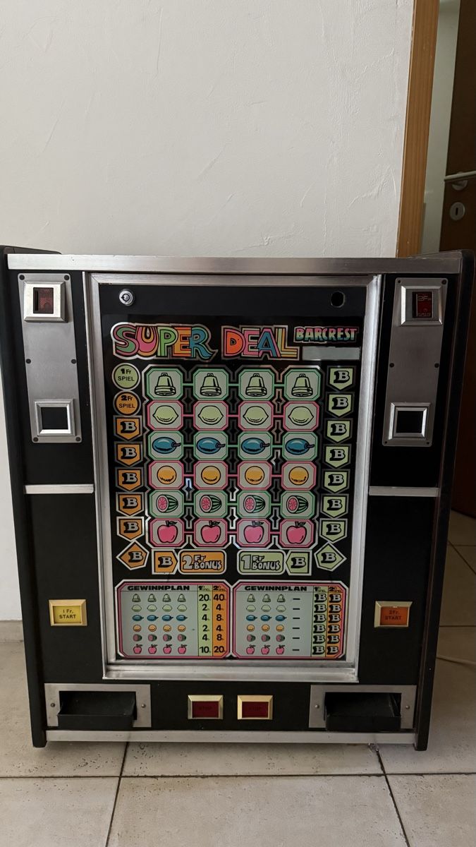 Spielautomaten: Vintage Spielautomat – Gebraucht aus winikon von lfisch04