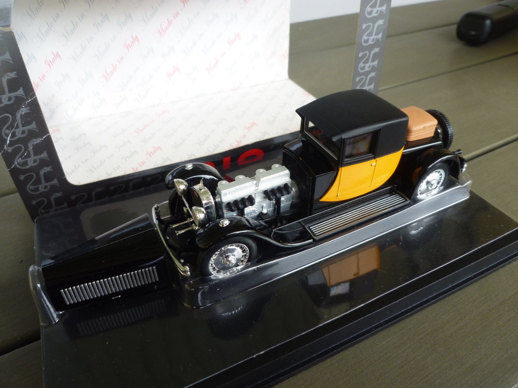 Bugatti Modellini d'auto: Bugatti Royale Coupè Napoleon (1929) – Nuovo e nell'imballaggio originale da Flawil venduto da Imperiosud 1