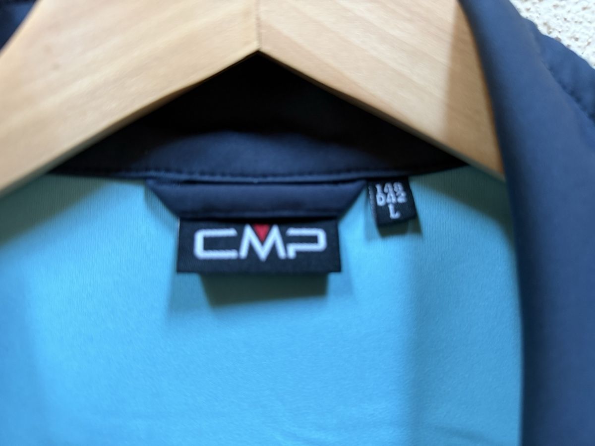 CMP Gilet & Giacche senza maniche: CMP Softshell Weste Damen dunkelblau Grösse L neuwertig – Usato da Fislisbach venduto da Ananas13 1