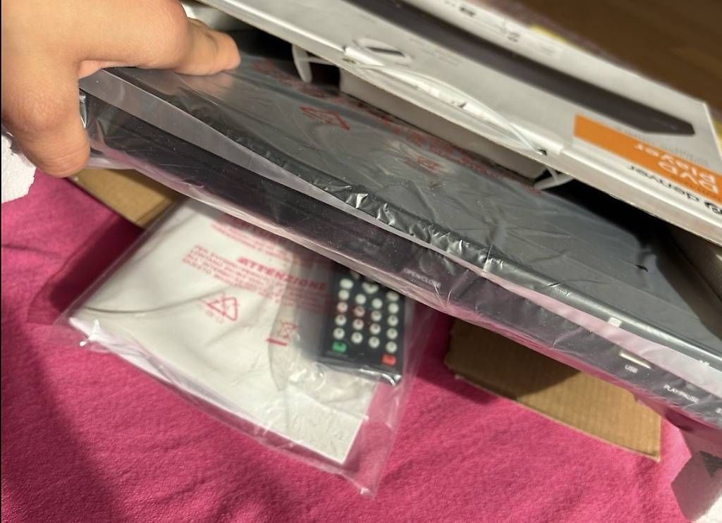 Sistemi audio & multimediali: Denver DVD-Player DVH-1245 NEU – Nuovo e nell'imballaggio originale da Neuhausen am Rheinfall venduto da AbisZallesdabei 2
