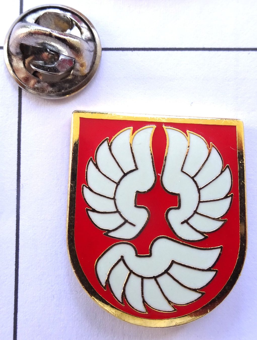 Plaketten & Abzeichen: Pin Gemeinde Wappen Schüpfen – Gebraucht aus Utzenstorf von BUtter81