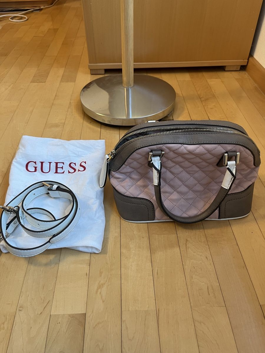 Guess Sacs femmes: Guess Bag – Neuf (Voir description) à Basel par cat_25m7 1