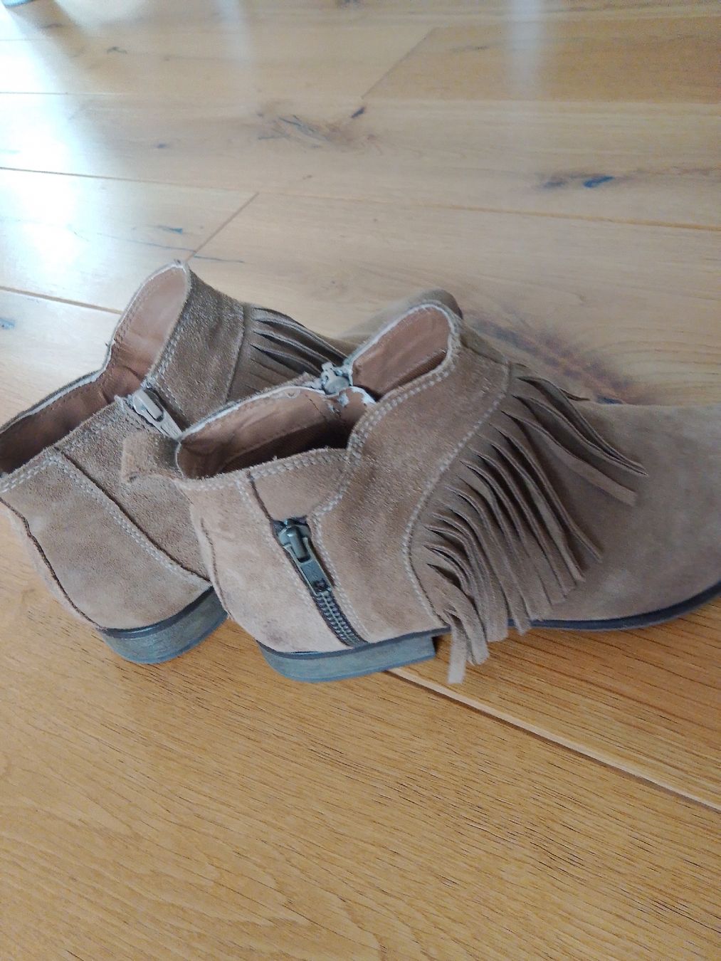 Scarpe da donna: Wildleder Schuhe  – Usato da Sirnach venduto da Marketeria 1