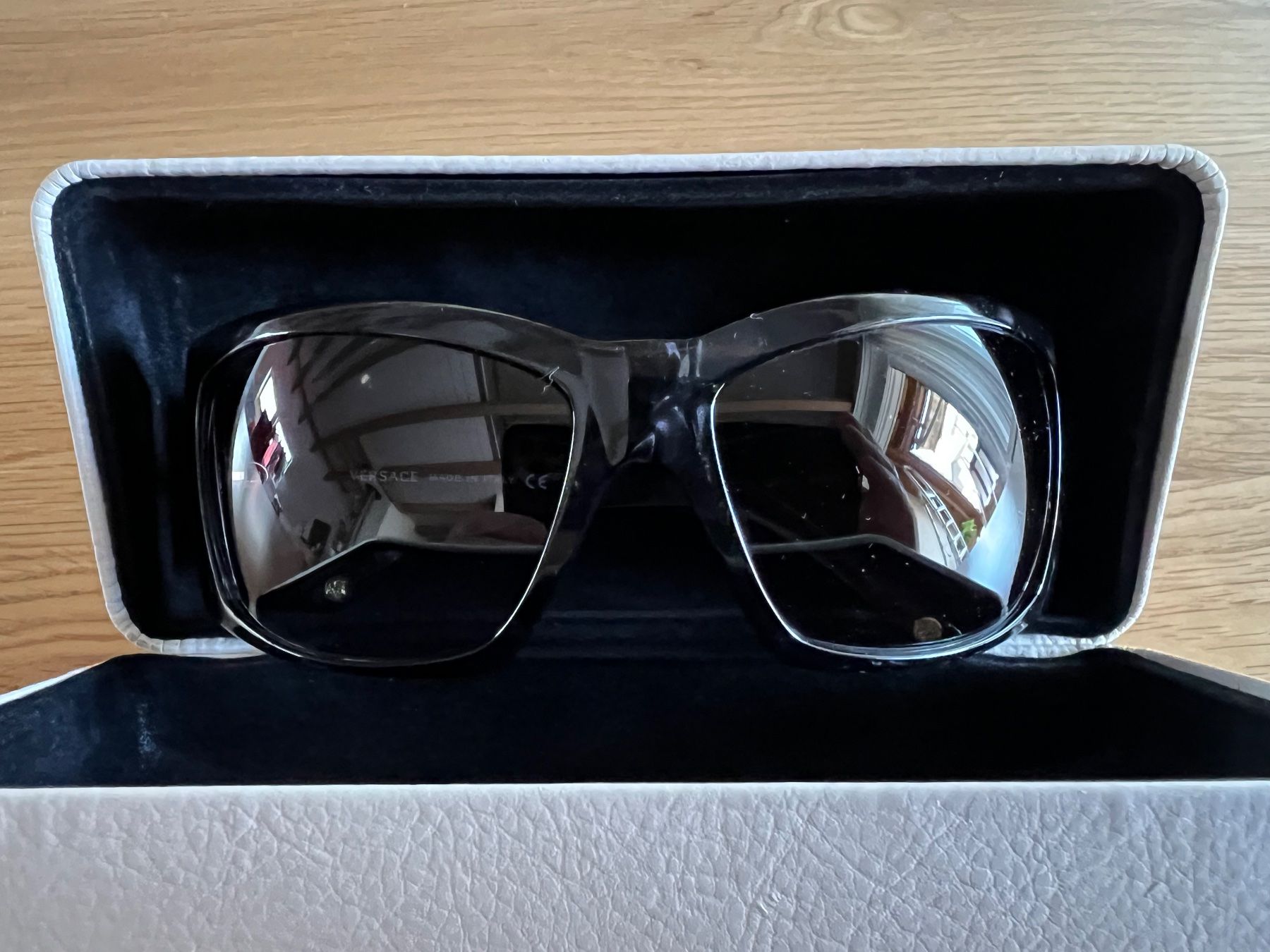 Versace Occhiali & Lenti: VERSACE Sonnenbrille Damen – Usato da Brütten venduto da mcstern 7