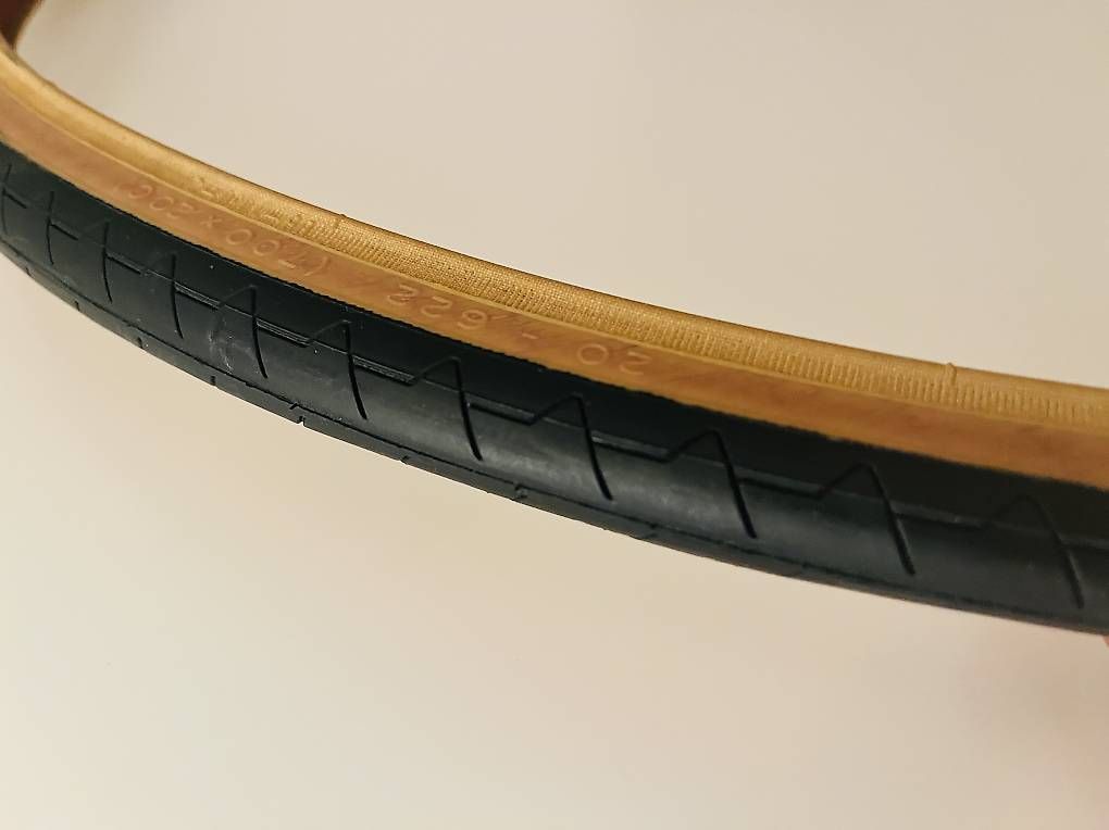 Pezzi di ricambio: Rennradmantel Michelin Dynamic Classic 700x20c – Nuovo e nell'imballaggio originale da Zürich venduto da mar_66t5 2