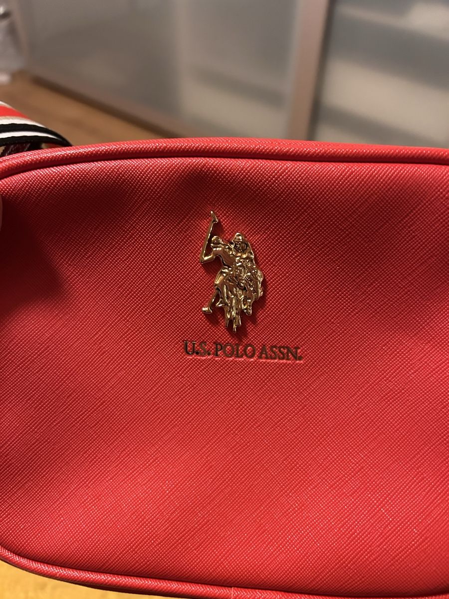 US Polo Borse da donna: Sac US POLO ASSN rouge – Usato da Noville venduto da Malik2017 1
