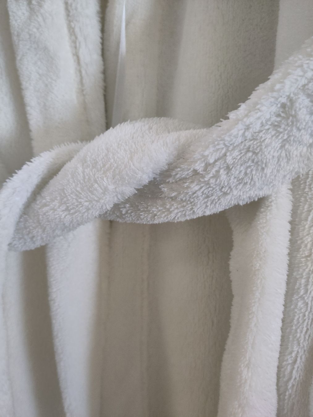 Peignoirs: Ringella Bademantel Damen Cremefarbe – D'occasion à Pratteln par Cartonsducoeur_bl 1