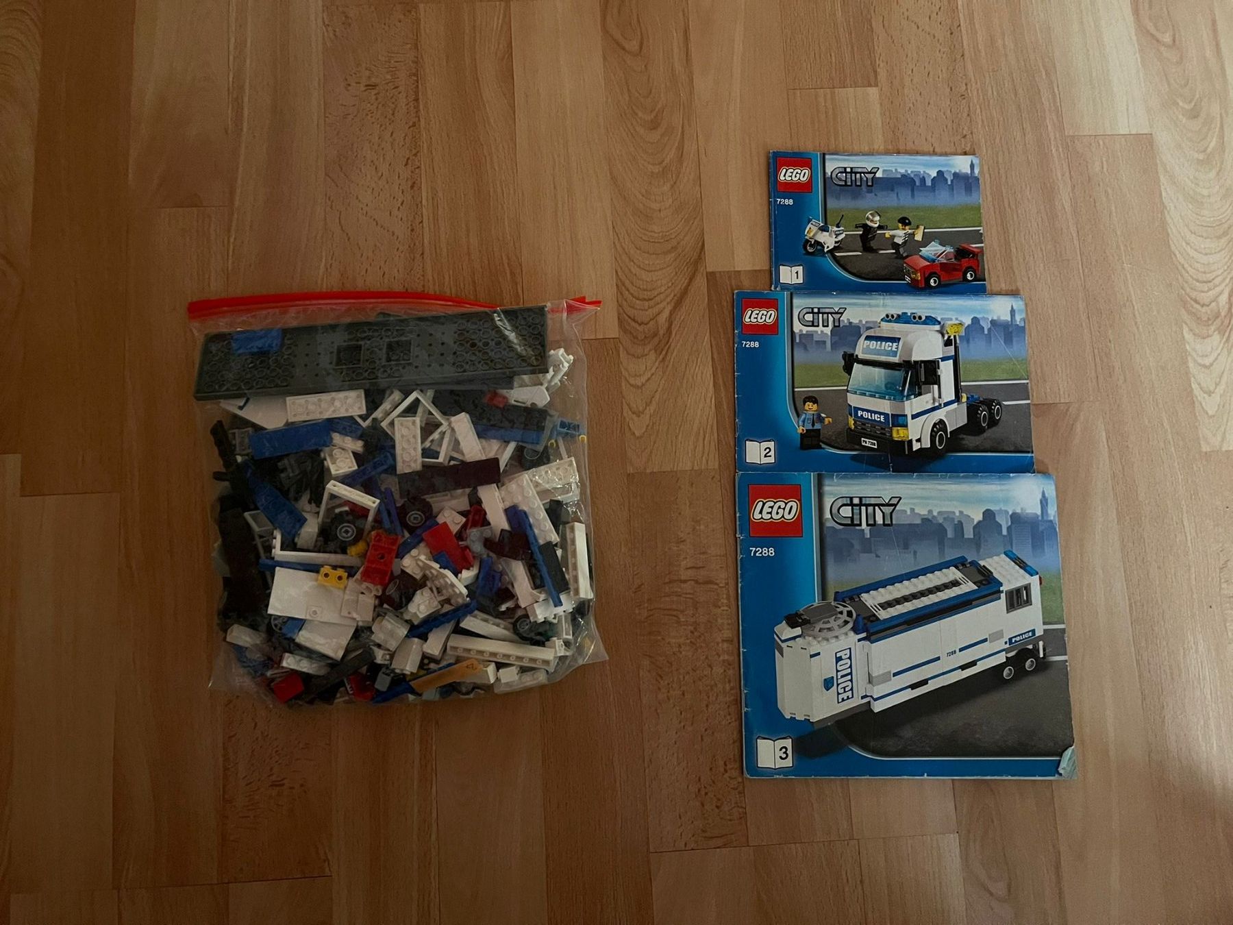 Lego Baukästen: Lego 7288 complet avec notice – Gebraucht aus Treyvaux von nil_jy5p