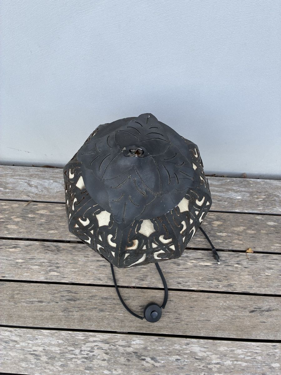 Lampade: Lampe orientale en métal ajouré – Usato da Herrliberg venduto da BOULBADI 2