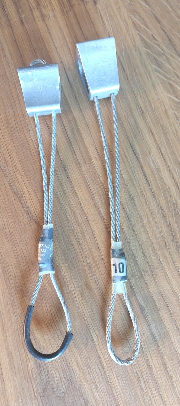 Kletterwände & Klettergriffe: klettern Keil Alu mit Drahtseil Sicherung – Gebraucht aus Biberist von bellmec 4