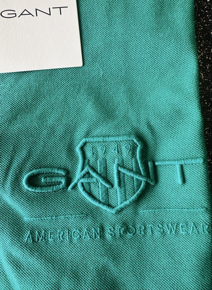 Magliette Polo: New Polo GANT – Nuovo e nell'imballaggio originale da Biel/Bienne venduto da Akwawini 1