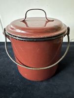 Kleiner emaillierter, brauner Kessel 0,5 Liter 