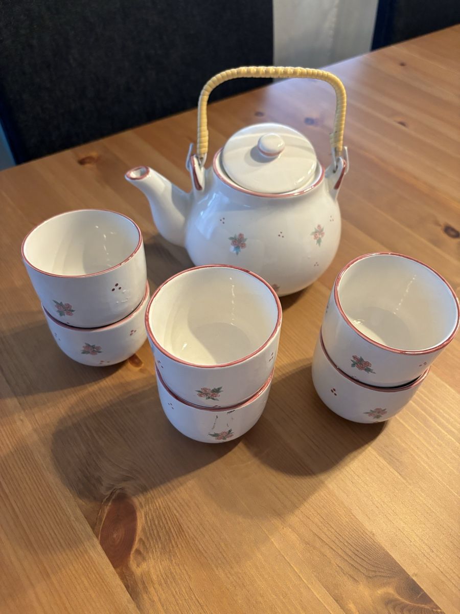 Teiere: !! TEE SERVICE !! – Usato da Arlesheim venduto da MR_M_B