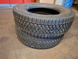 2x Bridgestone 215/75R16C Winterreifen (08)