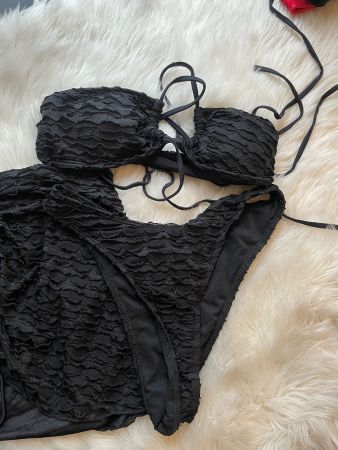 Schwarzer Bikini Set inkl Rock, Gr. S - Top Zustand!