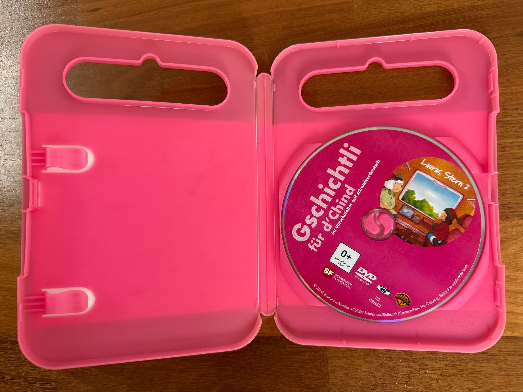 Tutti i DVDs: Neuwertiges Lauras Stern 2 DVD – Usato da Stetten SH venduto da Urlaub 2