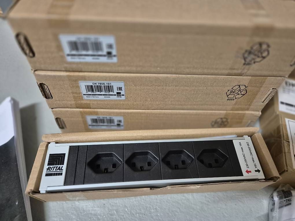Componenti elettronici: Rittal PSM Stromversorgungseinheit – Usato da Steffisburg venduto da leizte74 3