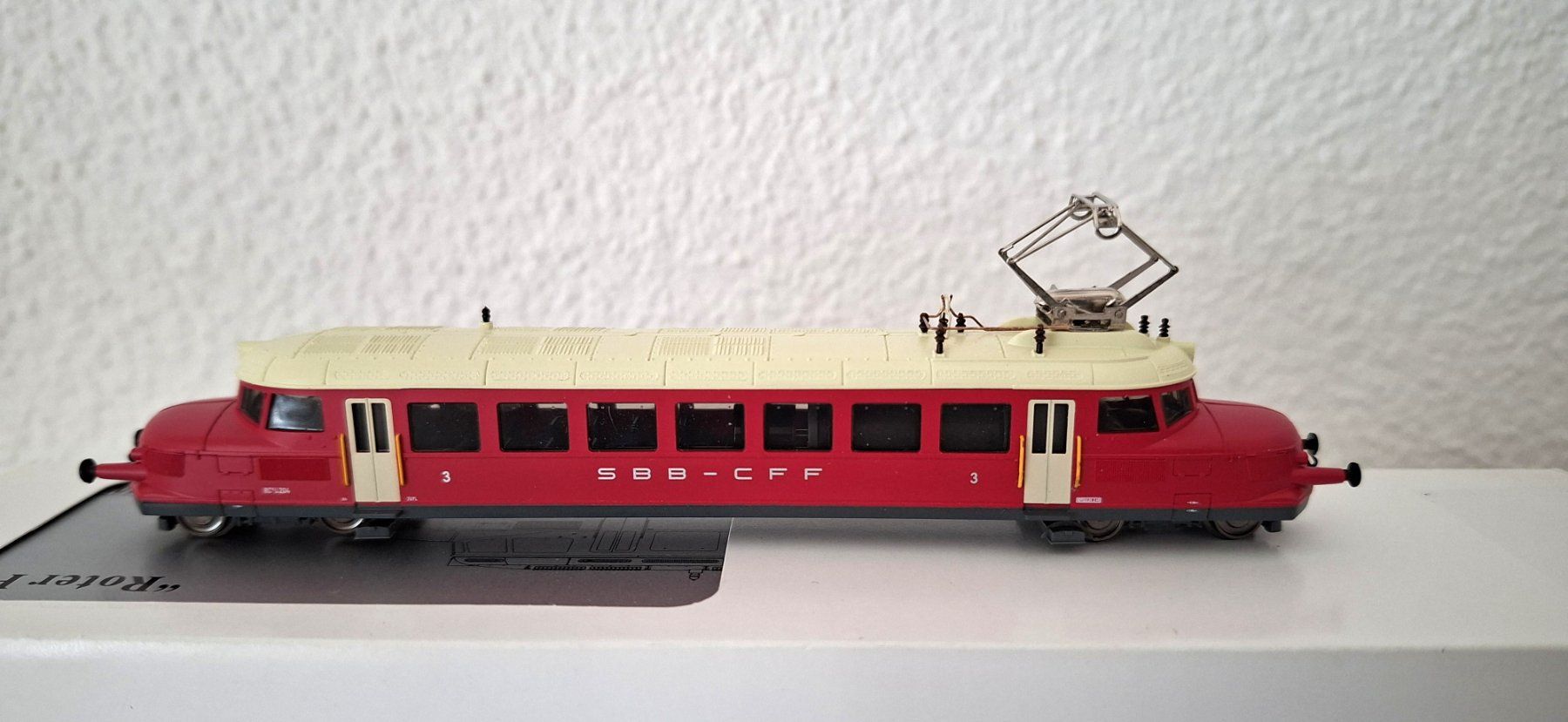 Hobbytrain Modellini di ferrovie: Hobbytrain roter Pfeil SBB H2643 – Nuovo e nell'imballaggio originale da Biberist venduto da Ntrains 5