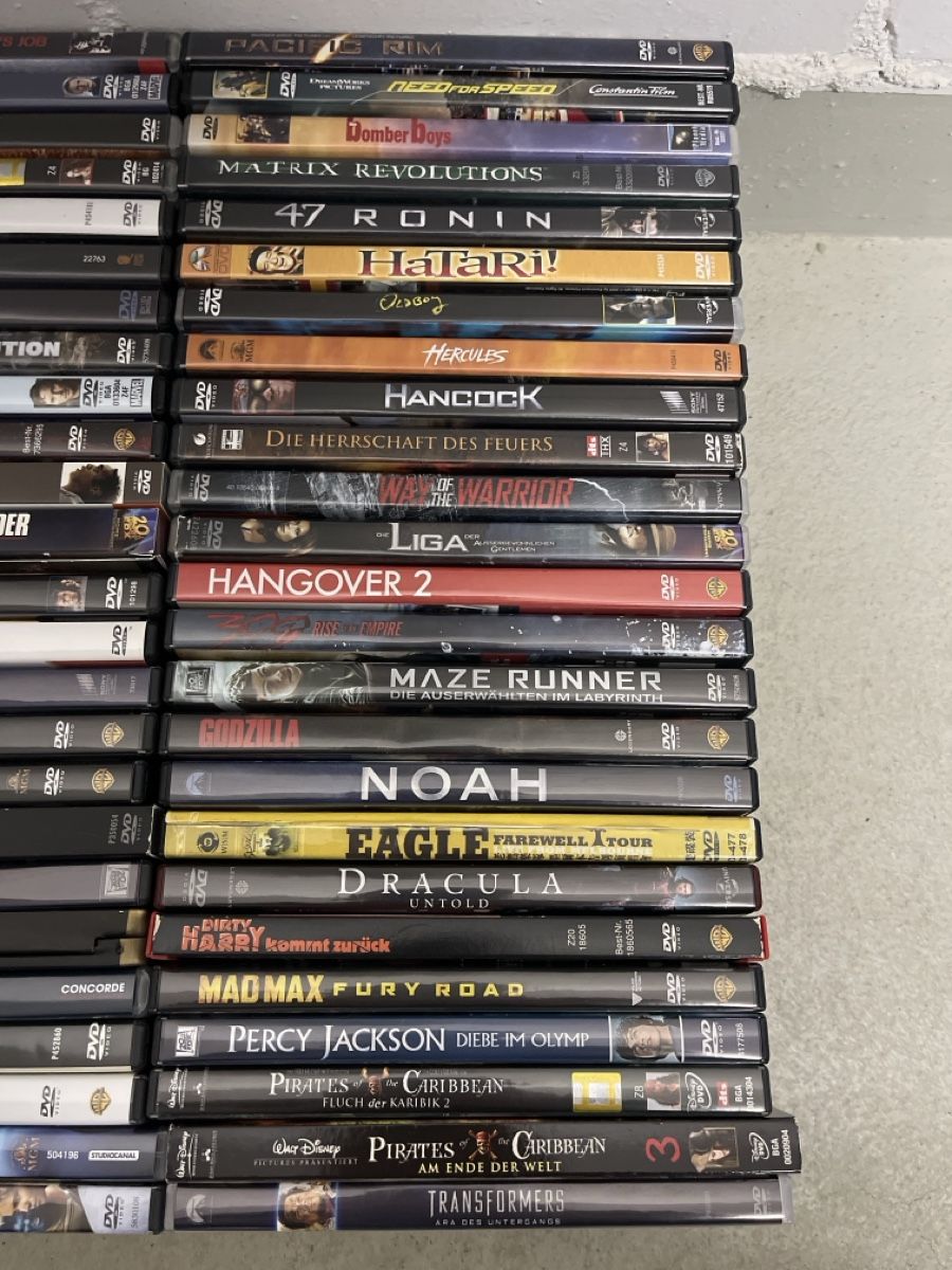 Tutti i DVDs: Grosses DVD Paket – Usato da Neuenhof venduto da JoshExemplo 5