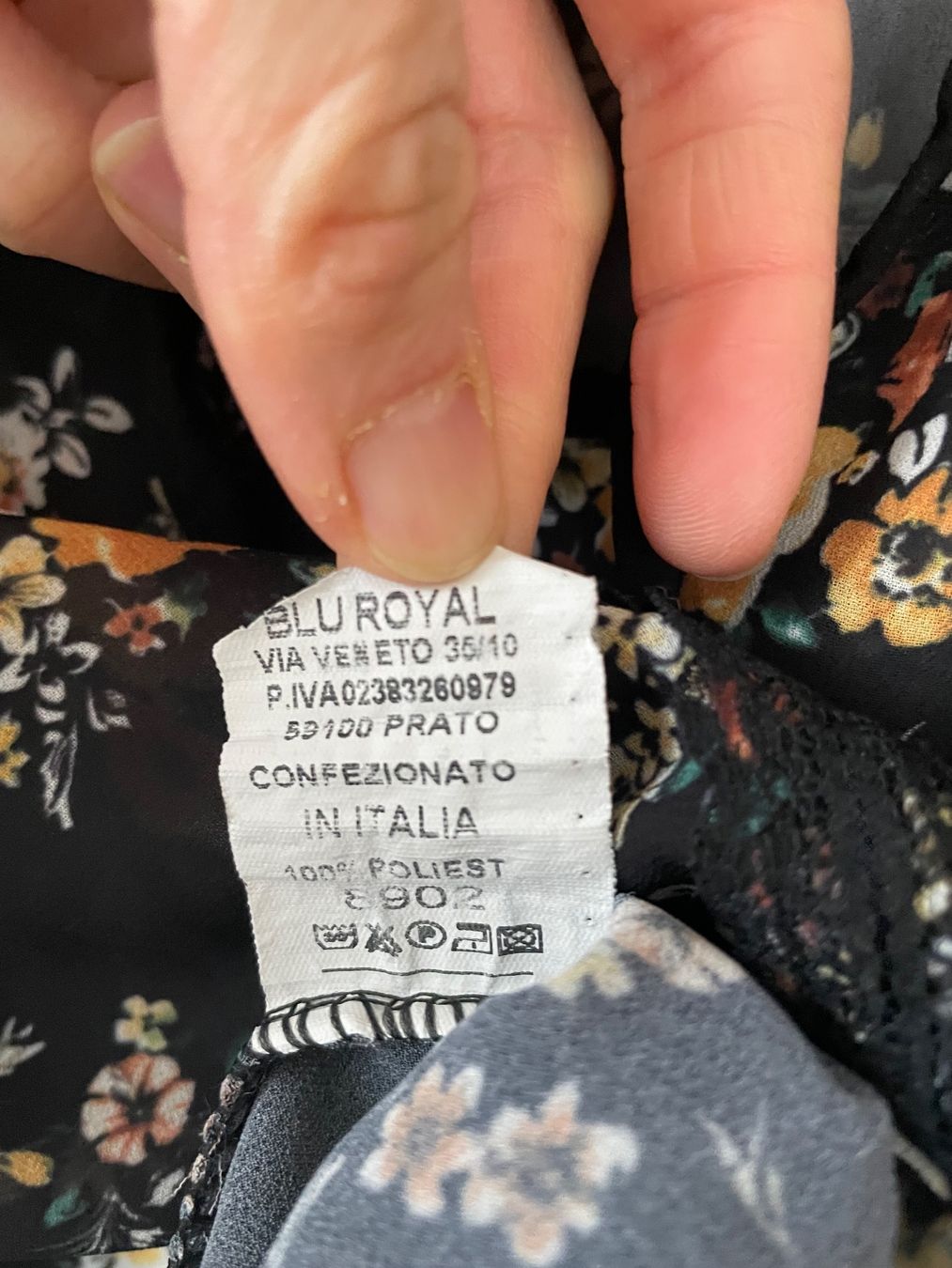 Blusen: Romantische Bluse mit Blumenmuster, Grösse S/36 – Gebraucht aus Neukirch an der Thur von bee88 2