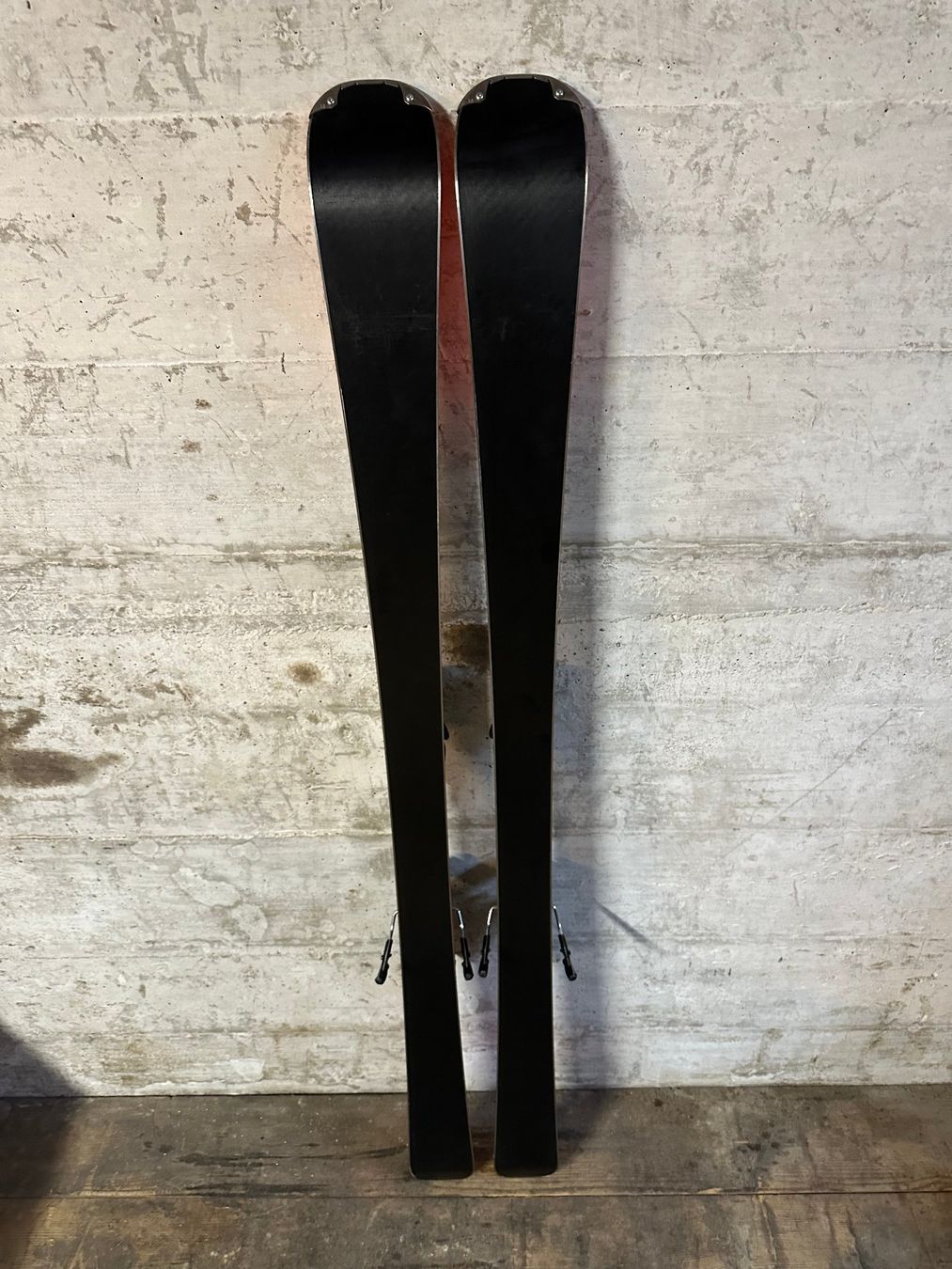 Blizzard Sci: Blizzard WCR Ski 153CM 2023 – Usato da Emmenbrücke venduto da karkarkar 4