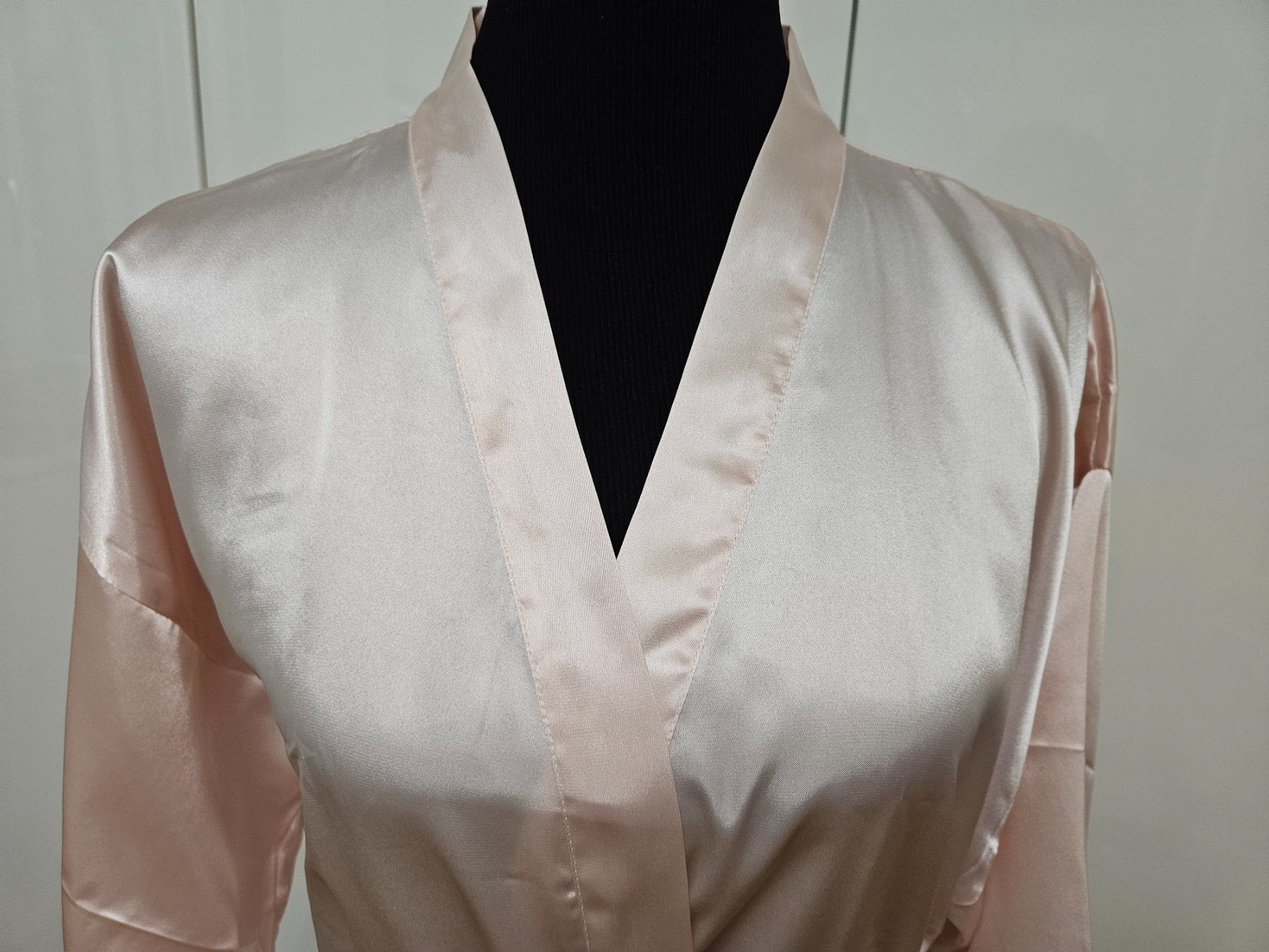 Kimono: Kimono, Morgenmantel – Nuovo (secondo la descrizione) da Wiesendangen venduto da Sinhuk 1