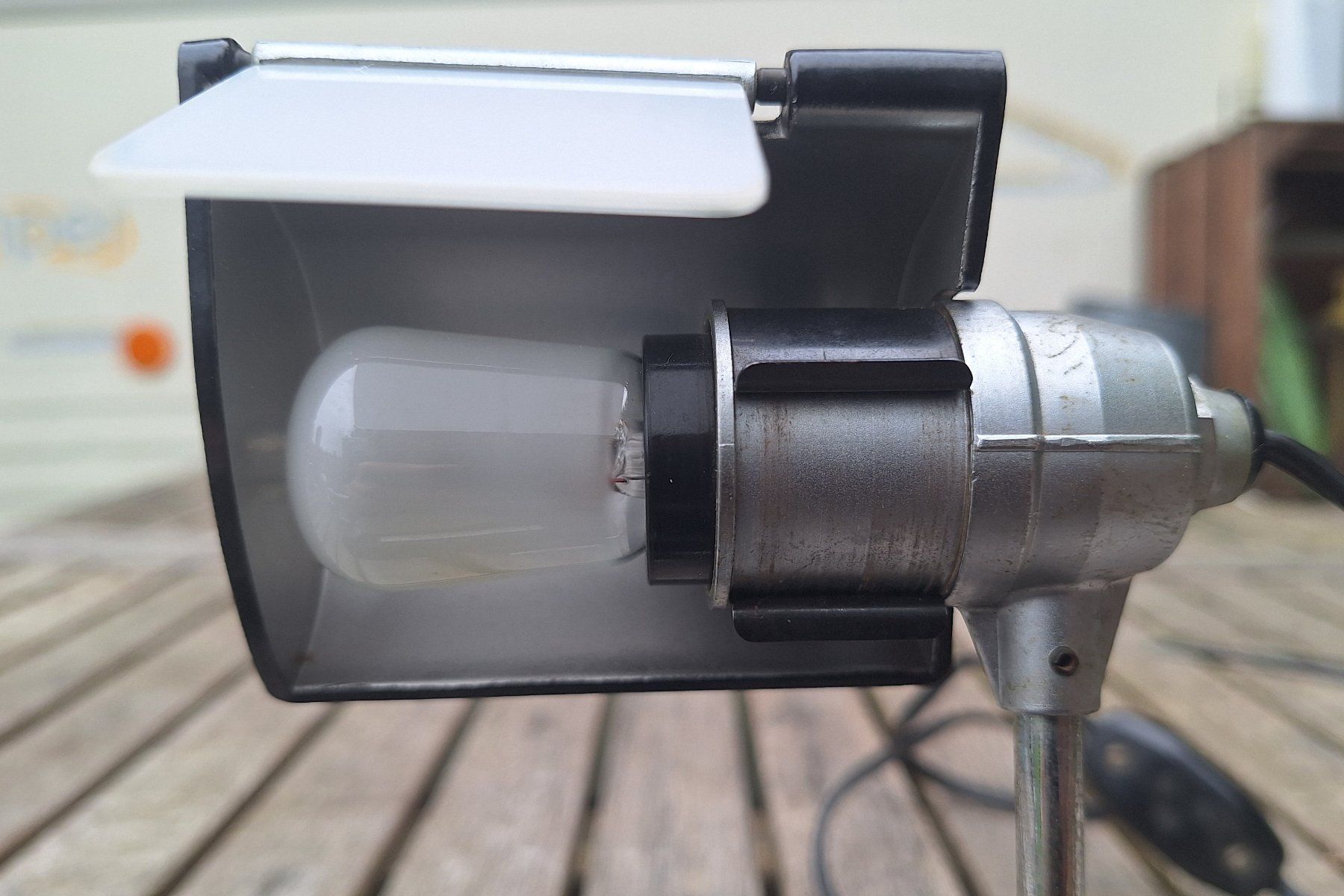 Altro per Ottica: Vintage Arbeitsleuchte mit Lupe – Usato da Weinfelden venduto da JoeBaer 1