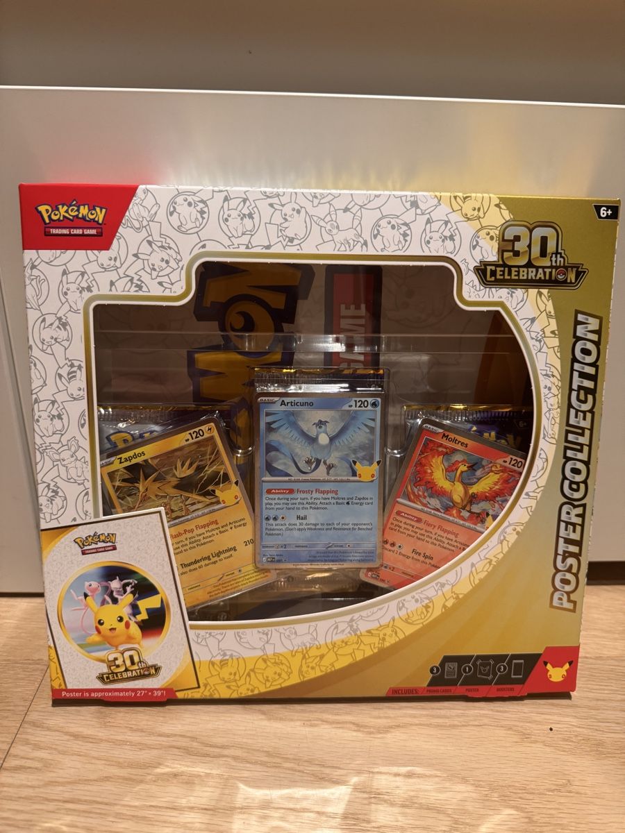 Pokémon Carte collezionabili: Pokémon 30th Poster Collection – Nuovo e nell'imballaggio originale da Chêne-bourg venduto da vbl_pt7l