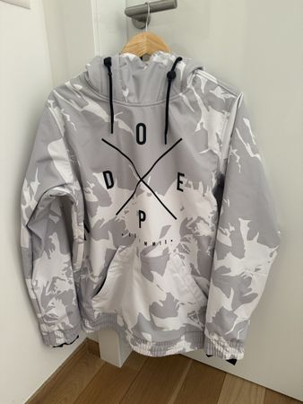 Dope Snowboard Jacke grau Camo Grösse XS neuwertig