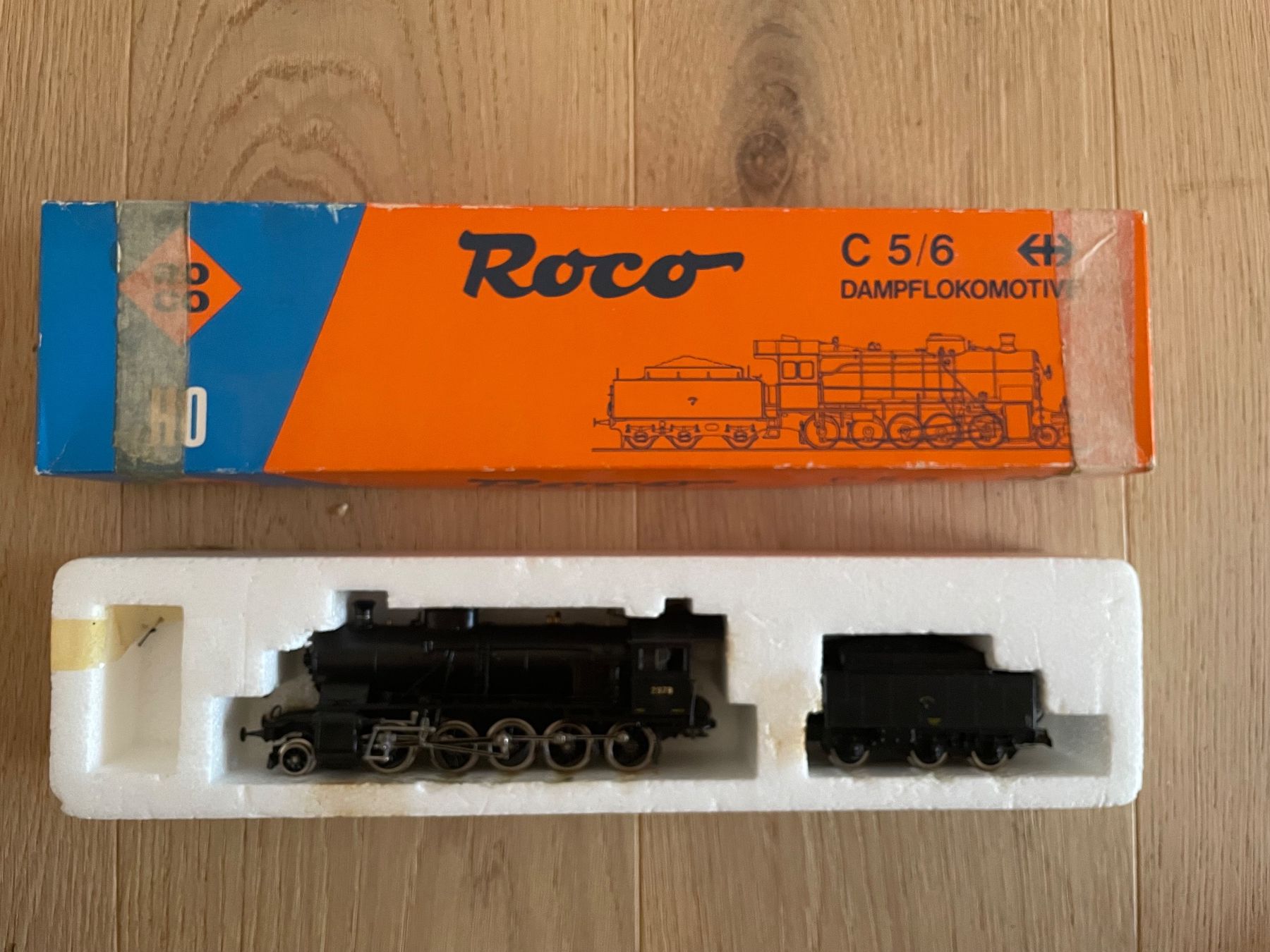 Roco Modellini di ferrovie: Dampflokomotive C 5/6 – Usato da Wangen SZ venduto da KAM07