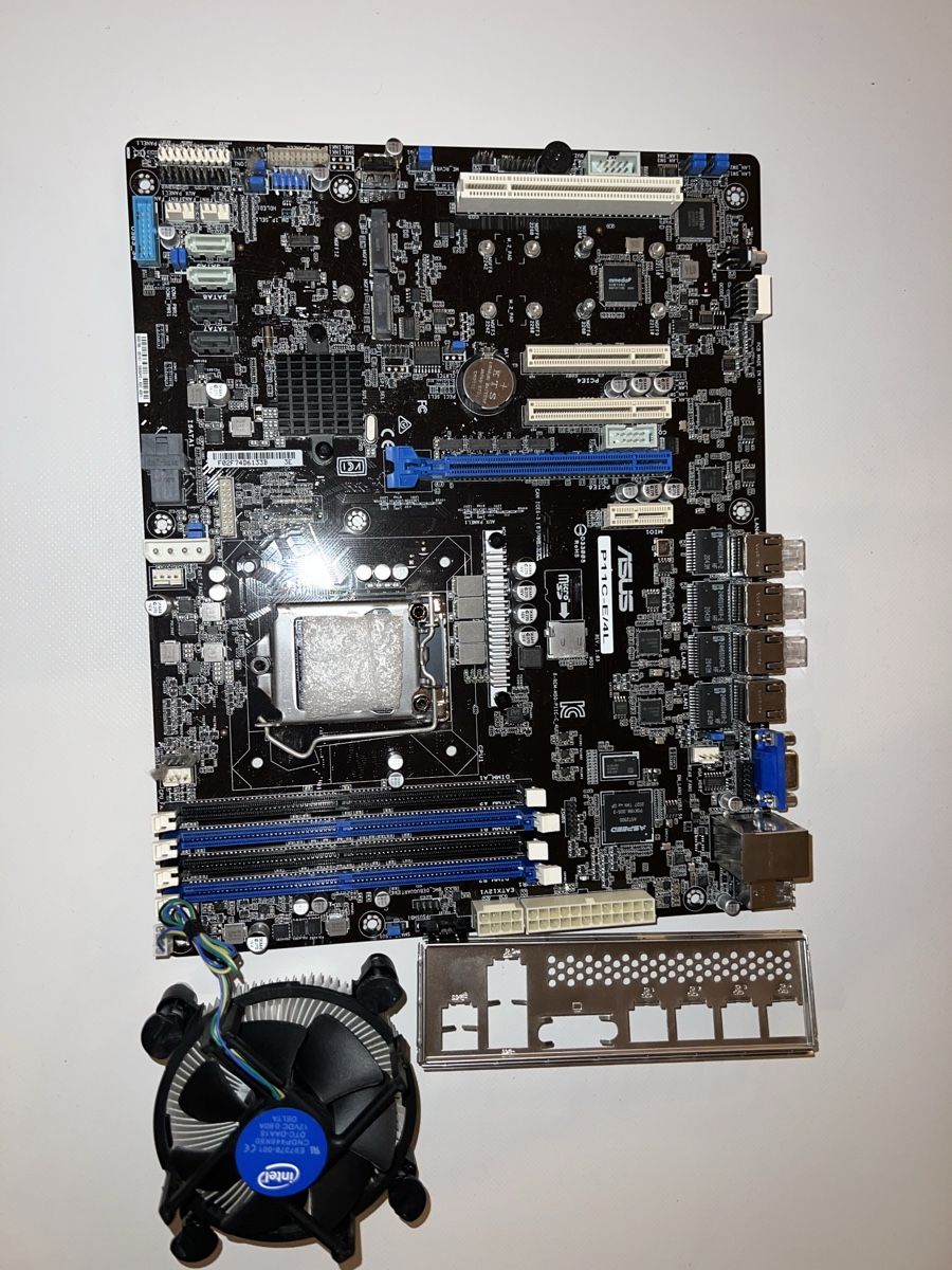Asus Schede madri: ASUS P11C-E/4L Server Mainboard LGA1151 Xeon ECC 4x LAN NAS – Usato da schellenberg venduto da freefostore