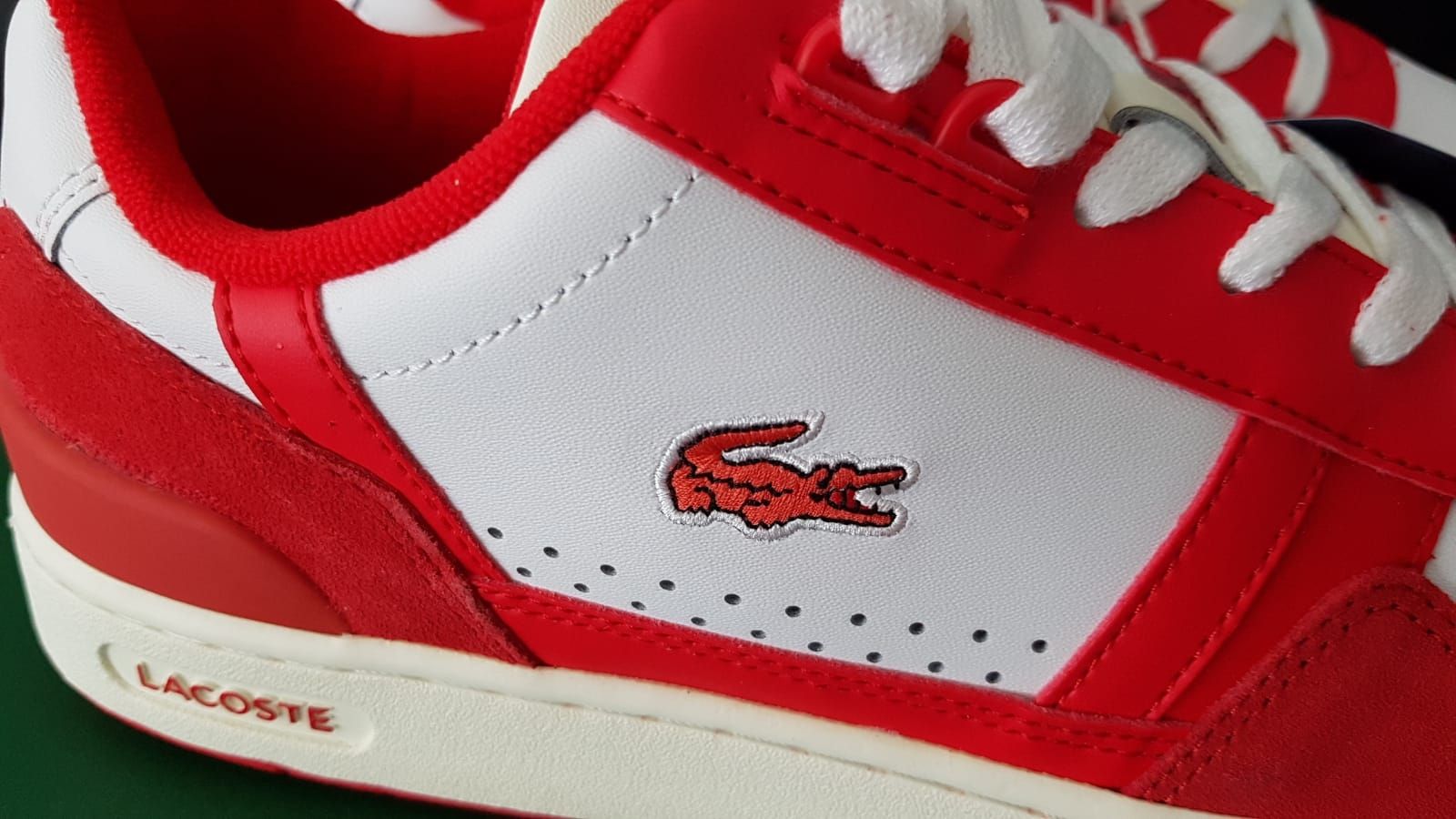 Lacoste Scarpe da uomo: Sneaker LACOSTE Gr.40,Leder. – Nuovo e nell'imballaggio originale da Zürich venduto da ata_c8nh 3