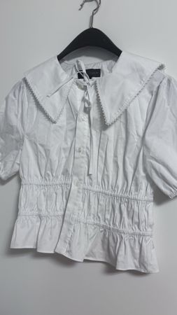 Neu Zara blouse blanche, taille XS/S, avec col Claudine été