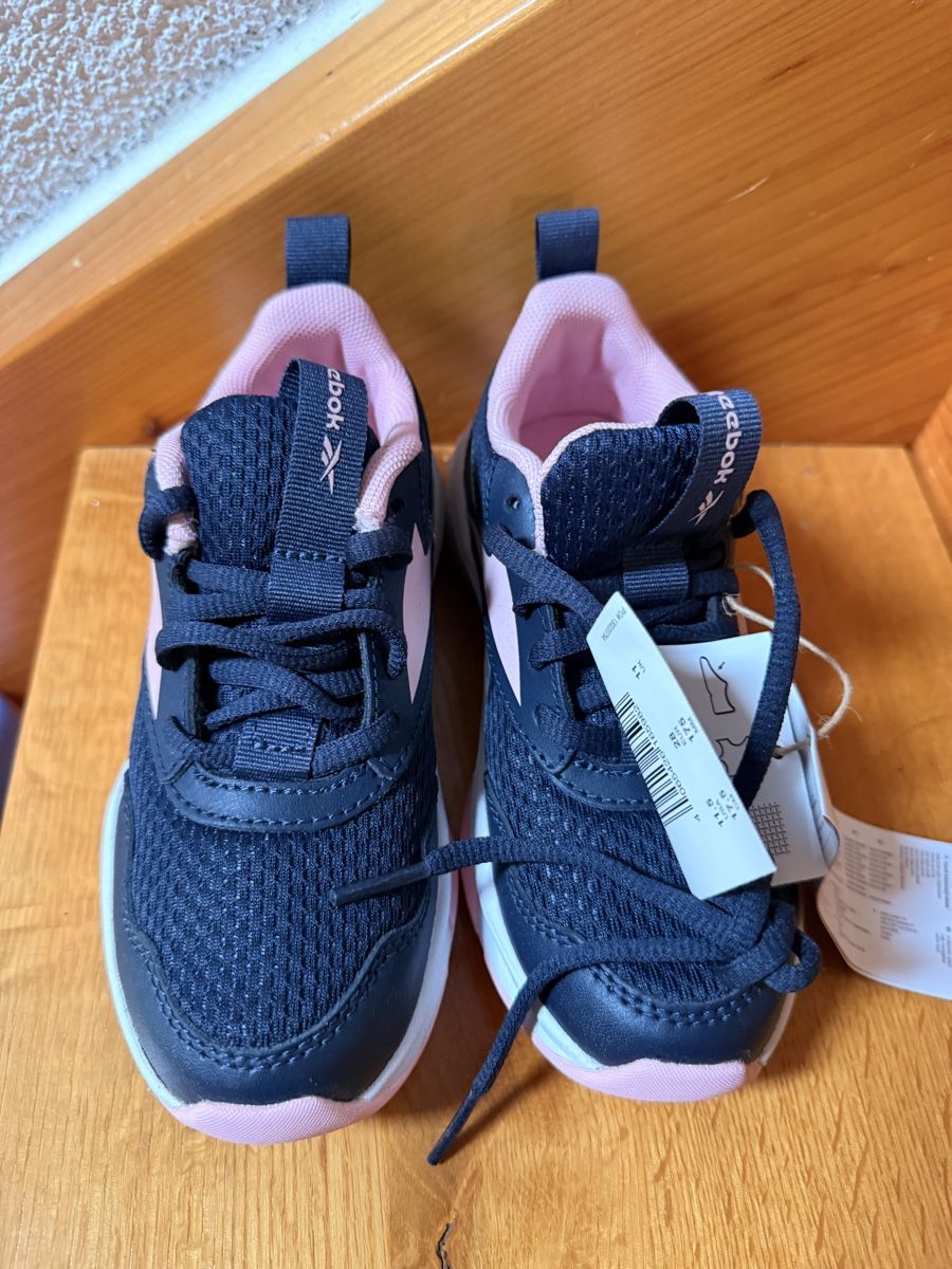 Schuhe für Mädchen: Schuhe gr.28 – Neu (gemäss Beschreibung) aus Amlikon-Bissegg von Flowers_Blossom