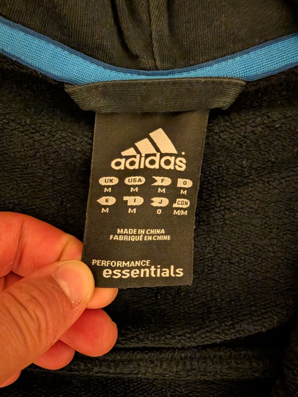Adidas Vestes: Adidas Trainerjacke – D'occasion à Zürich par _sa_7rvd 2