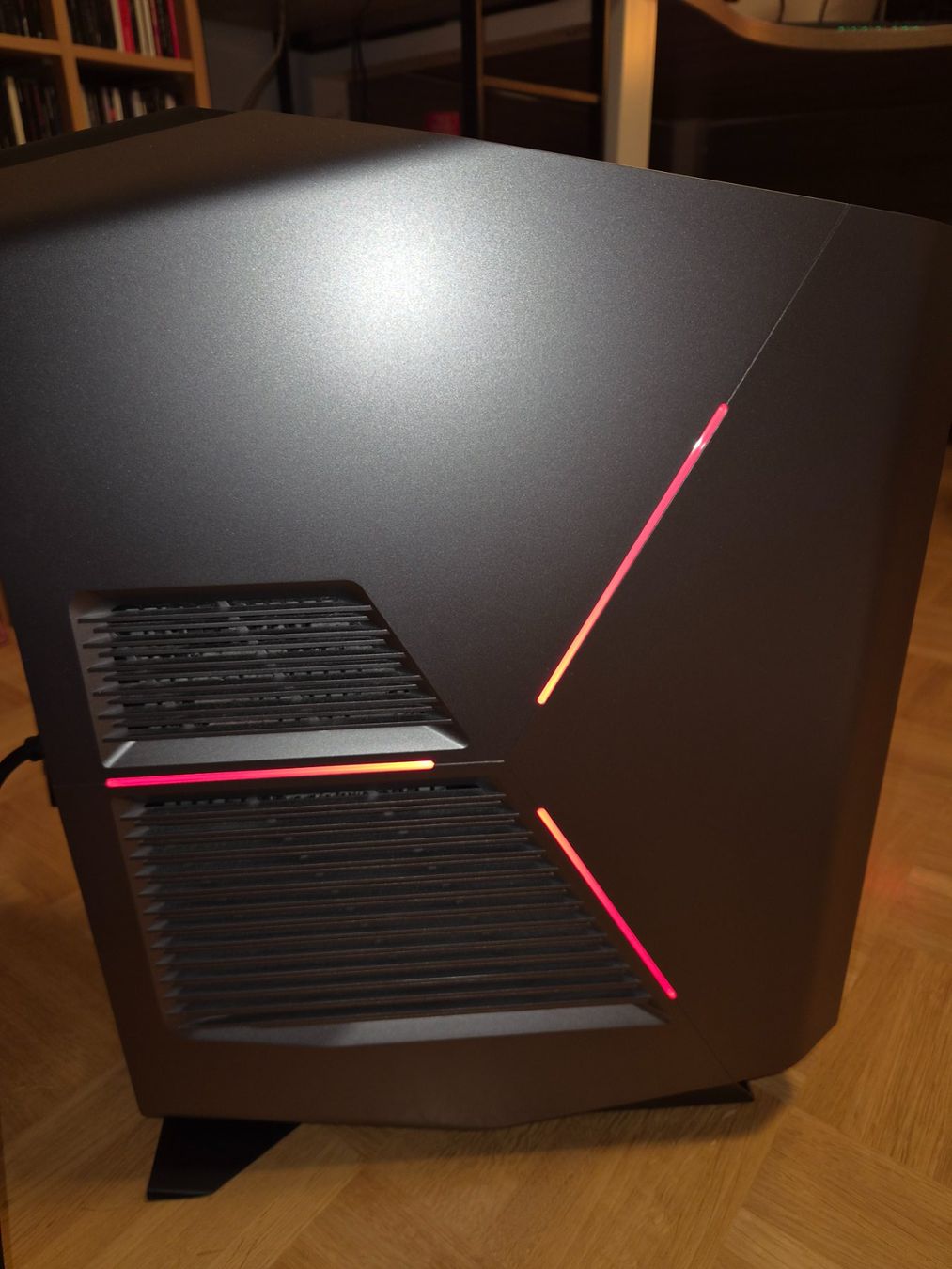 Alienware PCs: Alienware Aurora R5, Top-Zustand – Gebraucht aus Bern von vince684 2