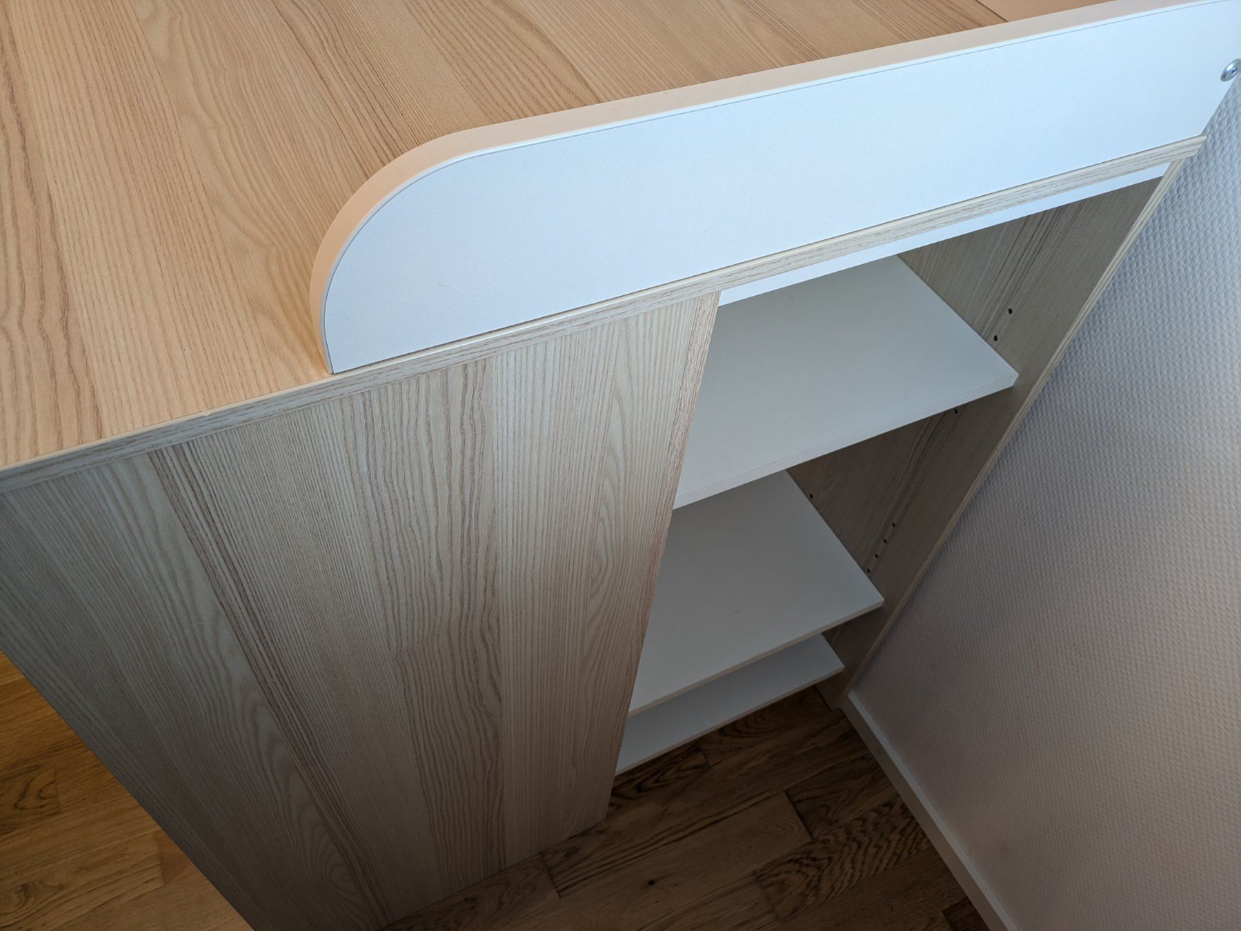 Micasa Fasciatoi & Accessori: Wickelkommode mit passendem Kinderbett – Usato da Arbon venduto da Kon_lm2f 3