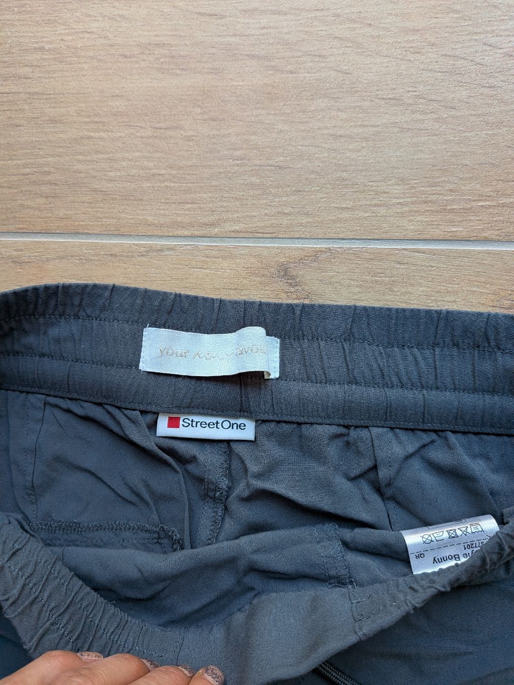 Pantaloni: Street One Stoffhose Grösse 34 – Nuovo (secondo la descrizione) da Eschenbach SG venduto da SanFranciscoCalifornia 2