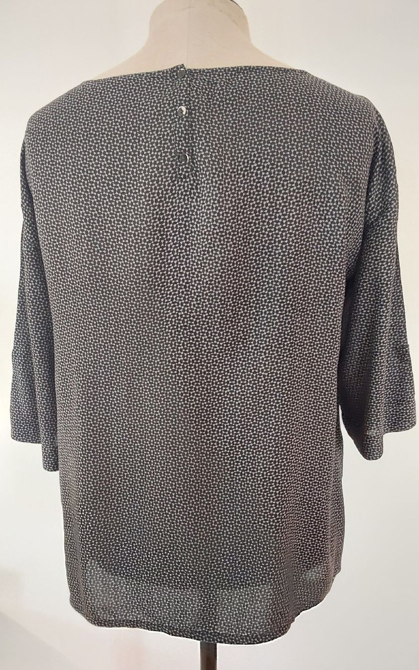 Opus Camicette: Bluse Tunika opus 38 schwarz – Usato da Köniz venduto da scopello12 2