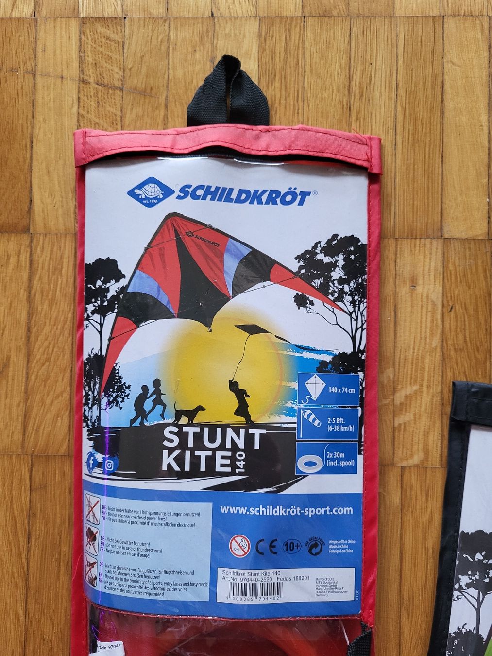 Sonstige Dekorationen & Accessoires: 2 Schildkröt Stunt Kites  – Gebraucht aus Riniken von Daisy91 1