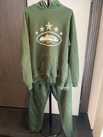 Corteiz Pullover und Trainerhose Gr. M
