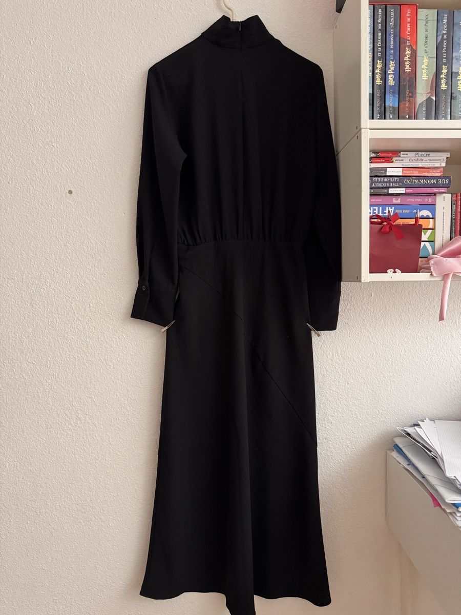 Zara Vestiti: robe noir Zara femmes  – Usato da Lausanne venduto da Michel_Ozcan 1