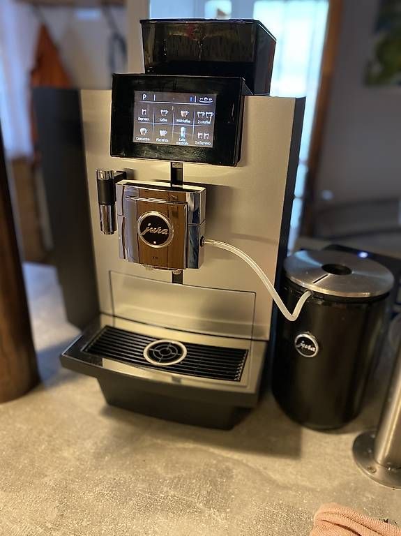 Macchine per caffè & Macchine per espresso: Jura Impressa X10 one Touch – Usato da Krummenau venduto da Schmudel