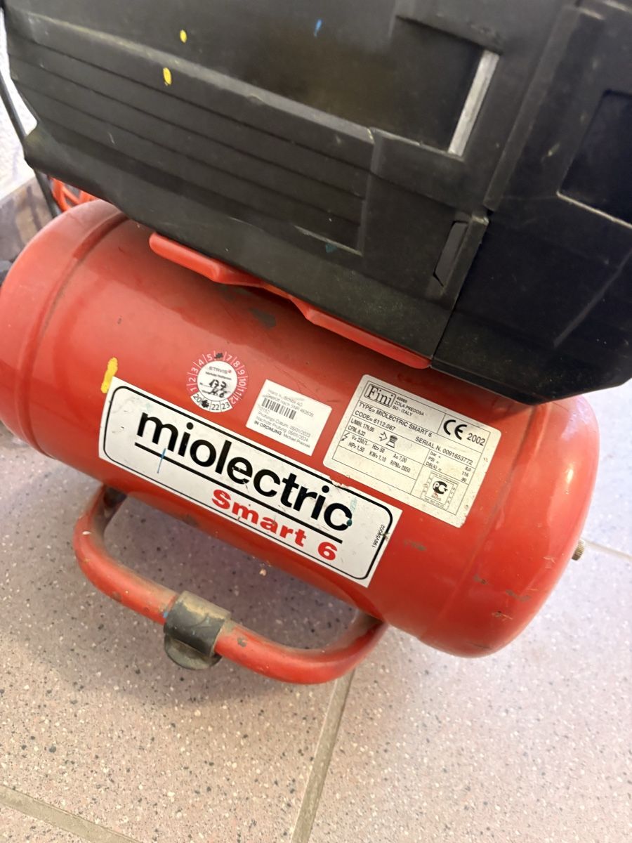 Compressori: FINI Miolectric Smart 6 Kompressor mit Schlauch  – Usato da Steinhausen venduto da Sierra117 3