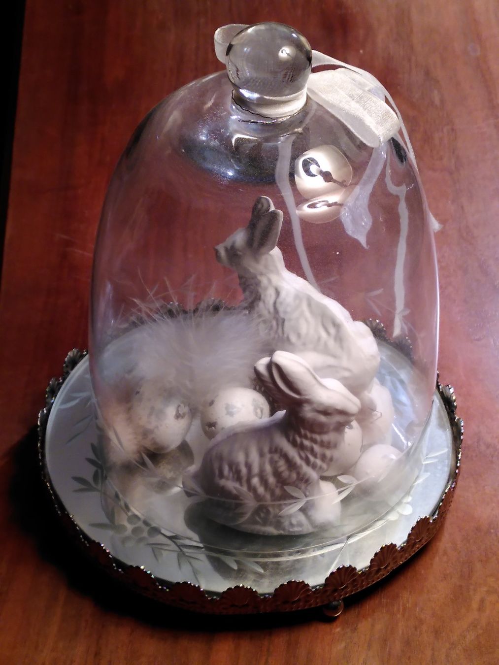 Tutte le decorazioni: Glasglocke mit Hasenfiguren Vintage Deko – Usato da St. Urban venduto da pme_f7td