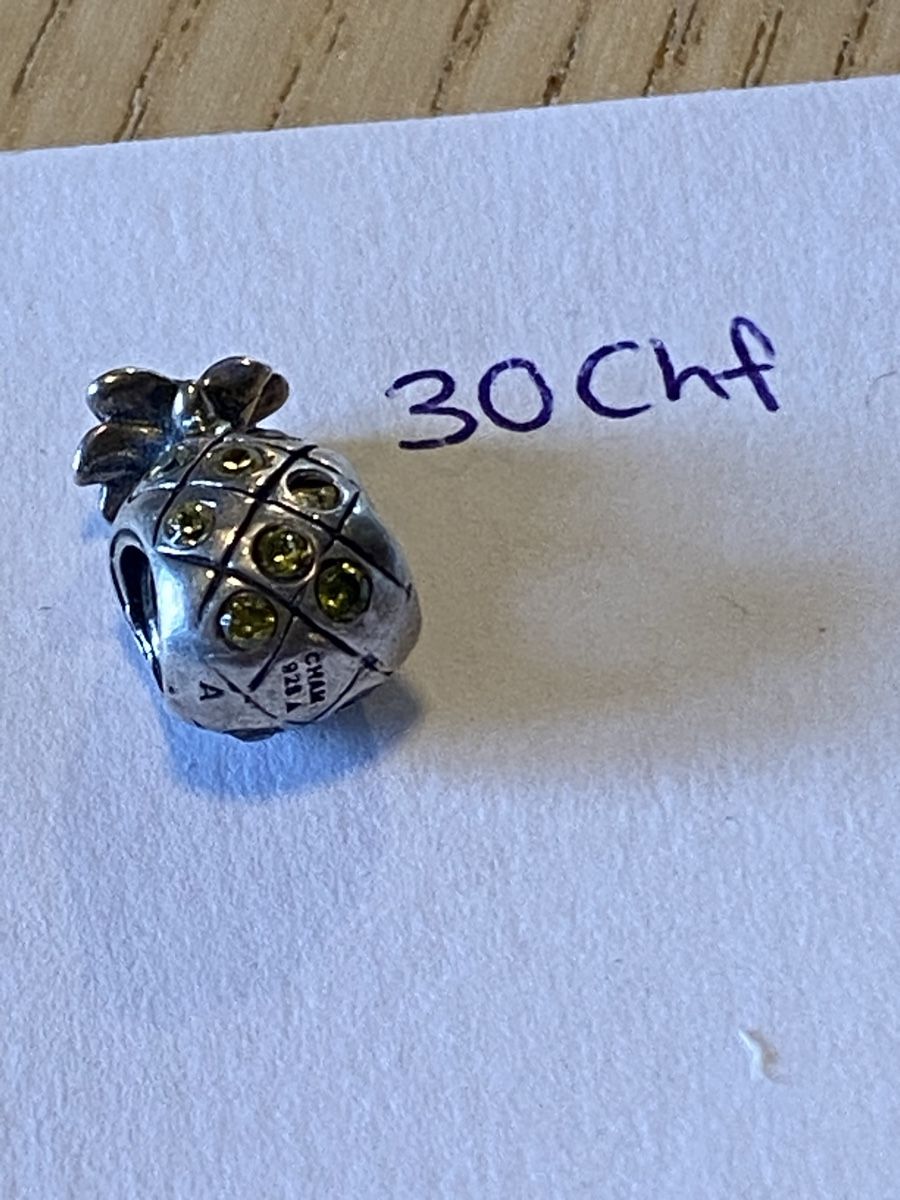Pandora Altri gioielli: Pandora charm pineapple bead – Usato da St-Cergue venduto da noabzz