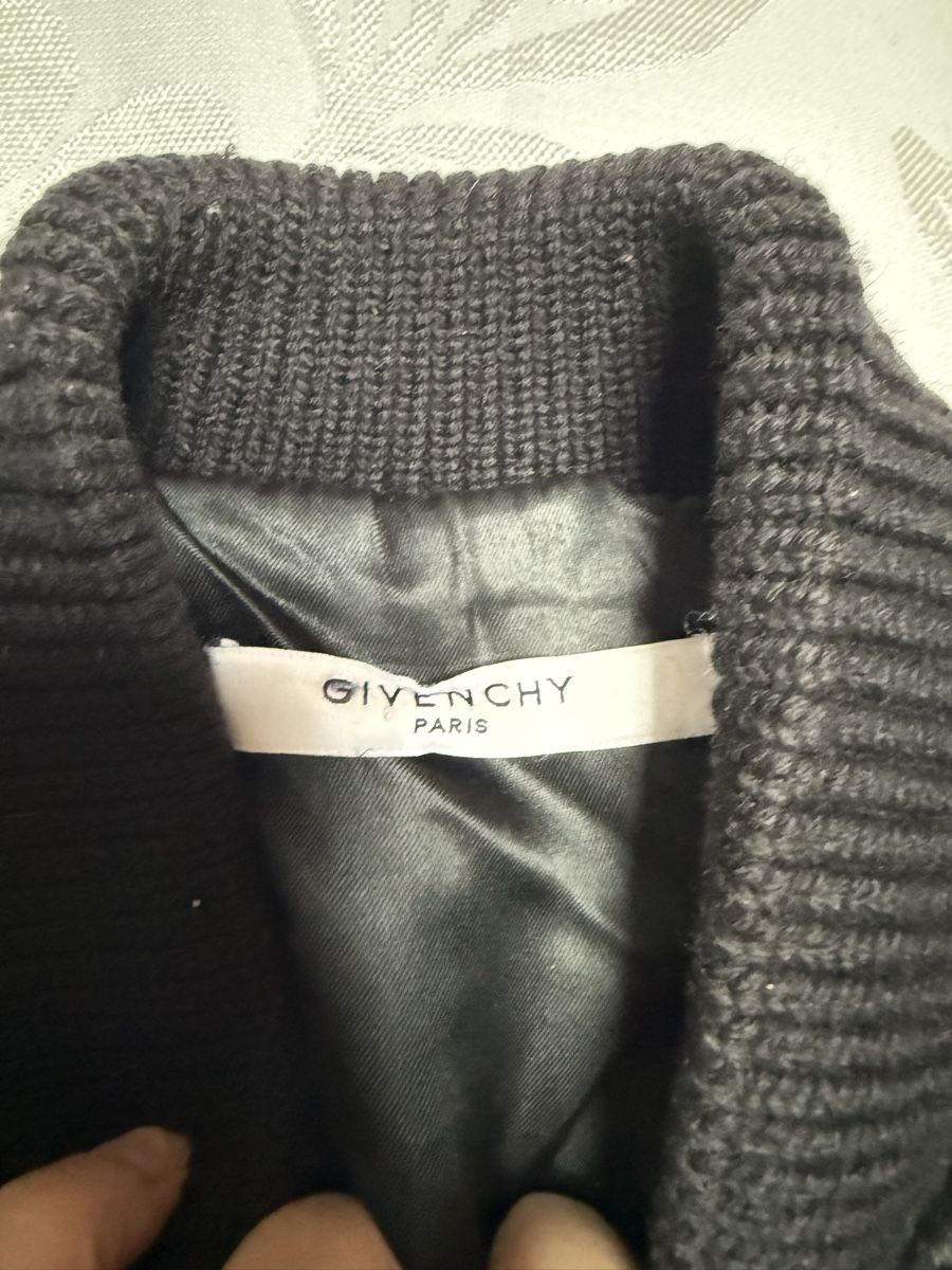 Givenchy Giacche: Givenchy fur jacket 38 – Usato da Barna venduto da orbuyorcry 2
