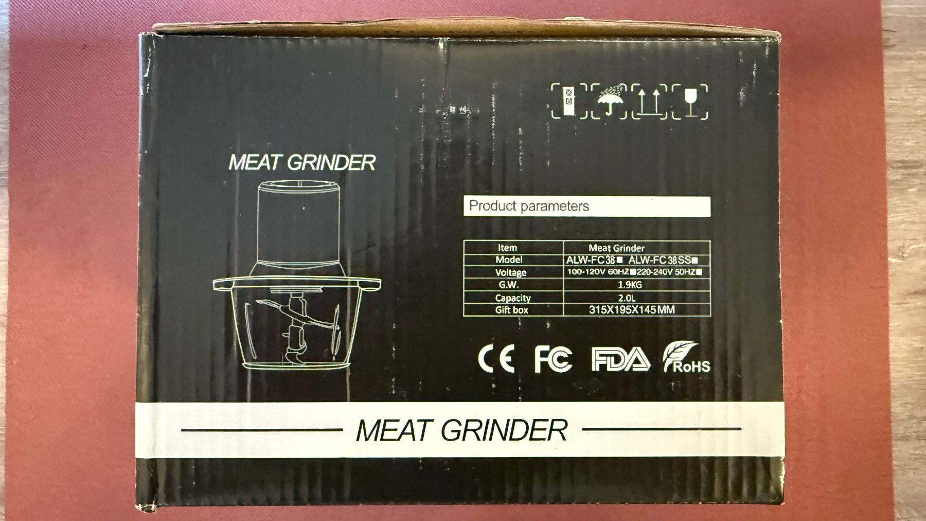 Elettrodomestici da cucina: Fleischwolf (Meat Grinder) – Nuovo e nell'imballaggio originale da Horgen venduto da Neuron007