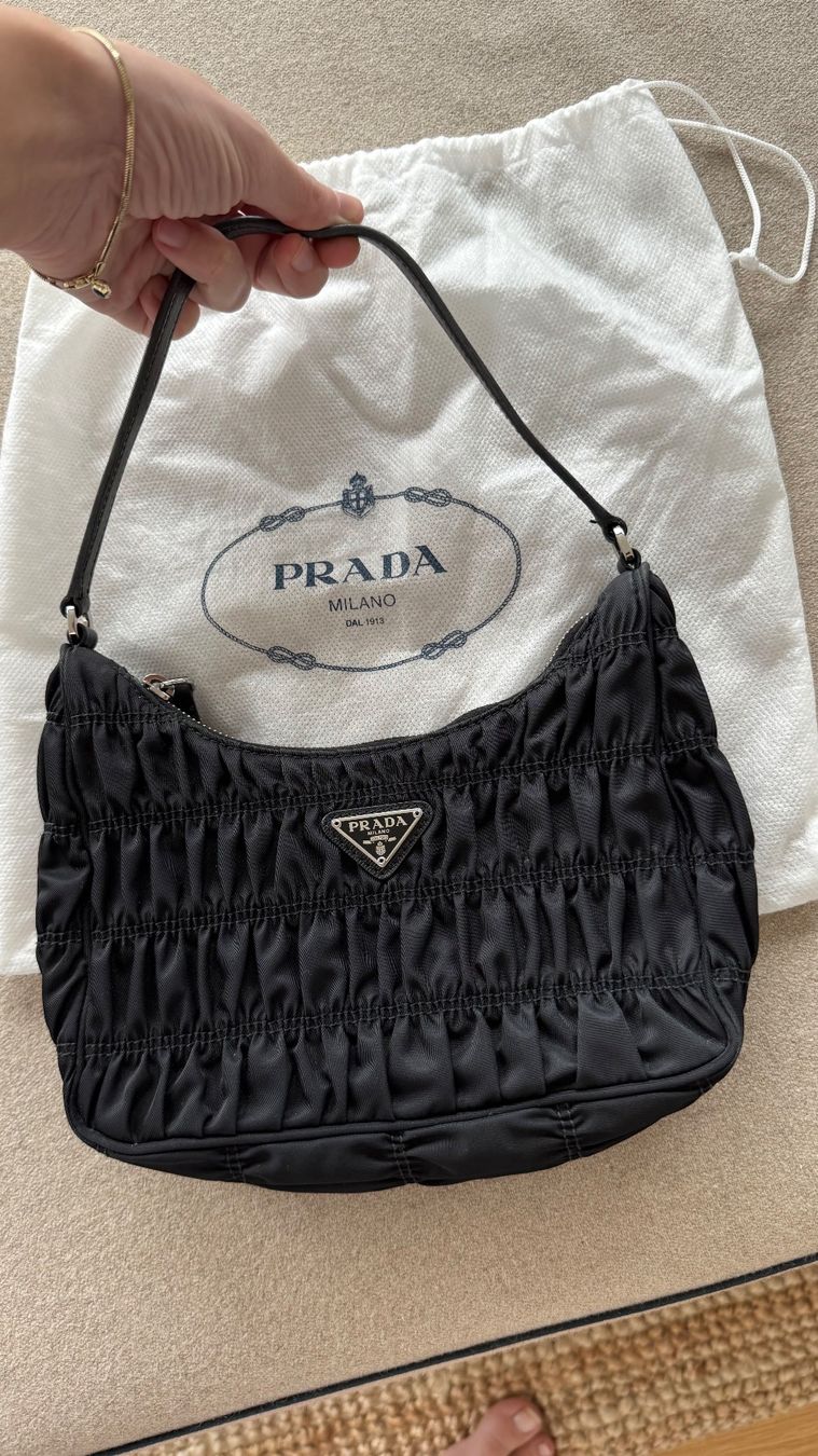 Prada Borse: Prada Saffiano Leather and Nylon Mini Bag – Usato da Klingnau venduto da Vdado 1
