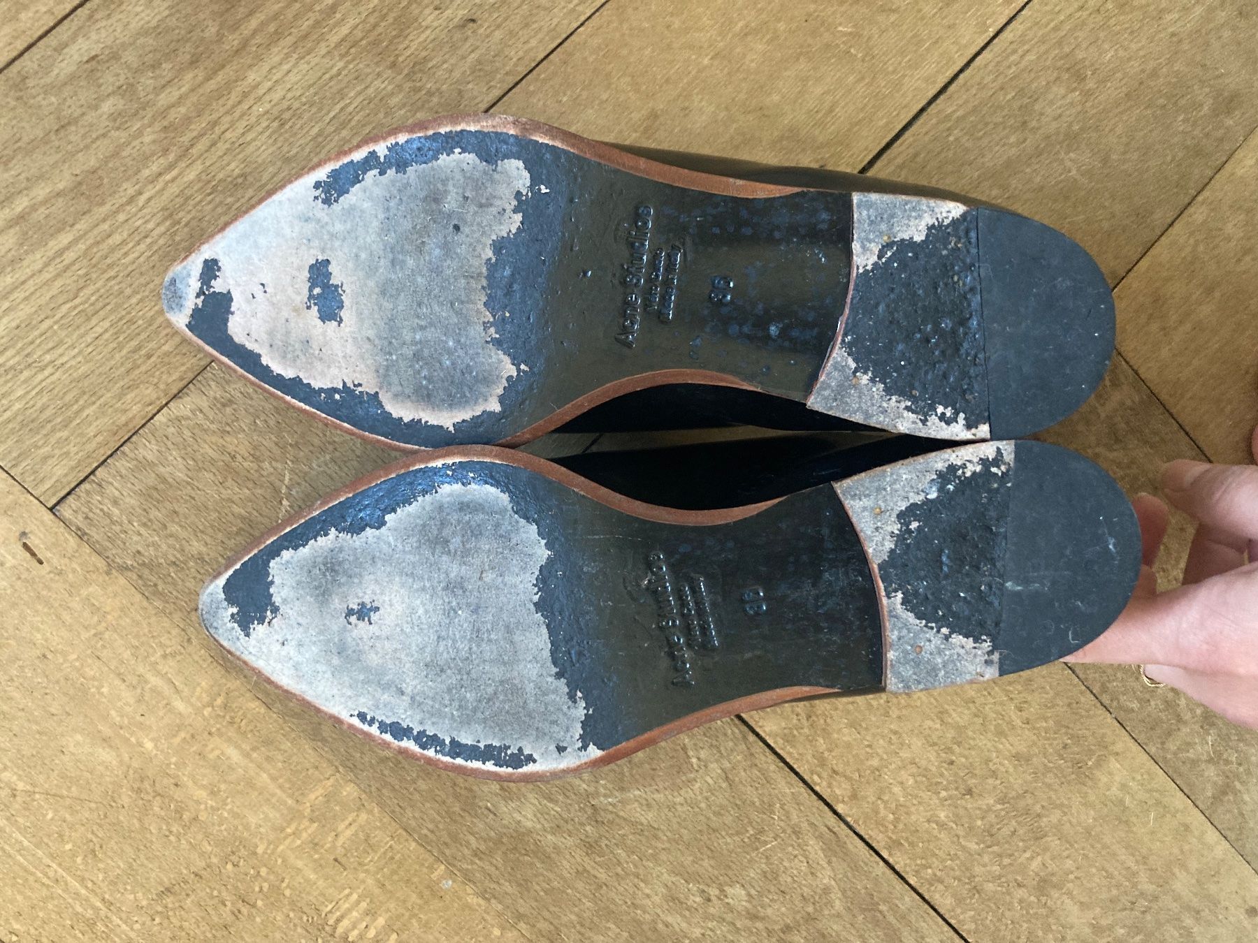 Acne Studios Scarpe da donna: Acne Studios Damen Lackschuhe – Usato da Zürich venduto da eli-rezz 3